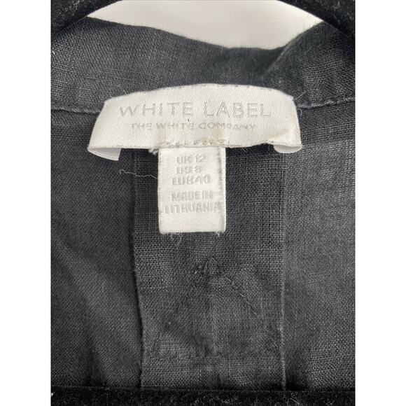 Black Sleeveless Button-Up Tank Top - Picture 2 of 5